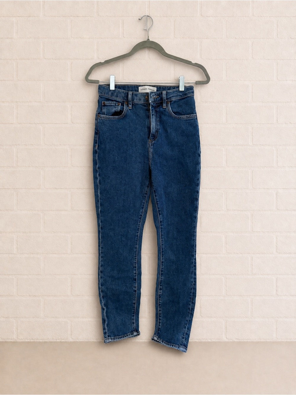 Aritzia Women's Dark Indigo Skinny Jeans